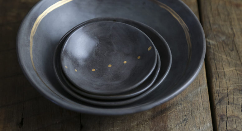 Ceramic Handbuilt Bowl 7" Grey/Gold Stripe 1