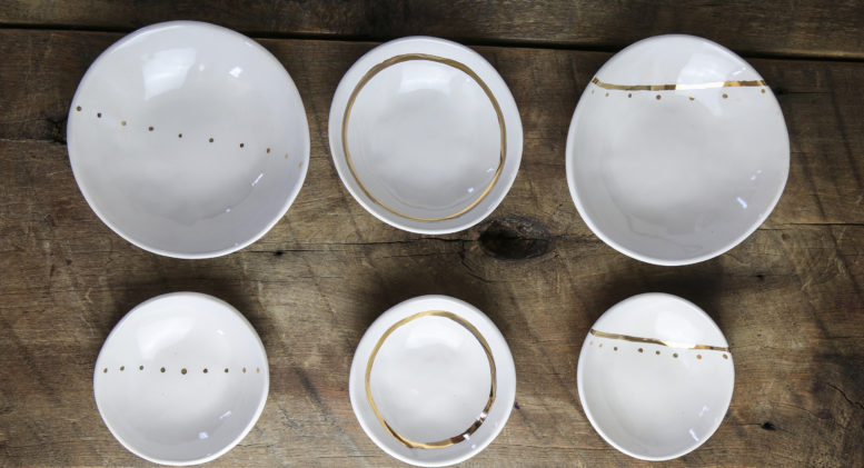 Ceramic Handbuilt Bowl 3" White/Gold Dot